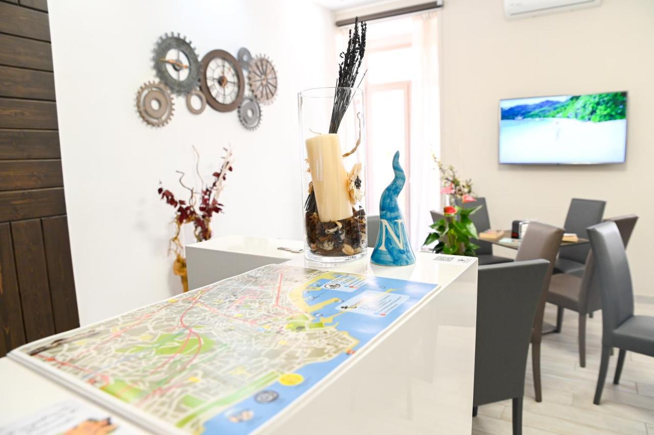 b&b delight Napoli Eksteriør billede