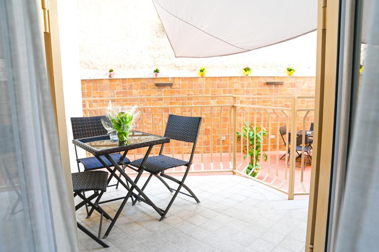 b&b delight Napoli Eksteriør billede